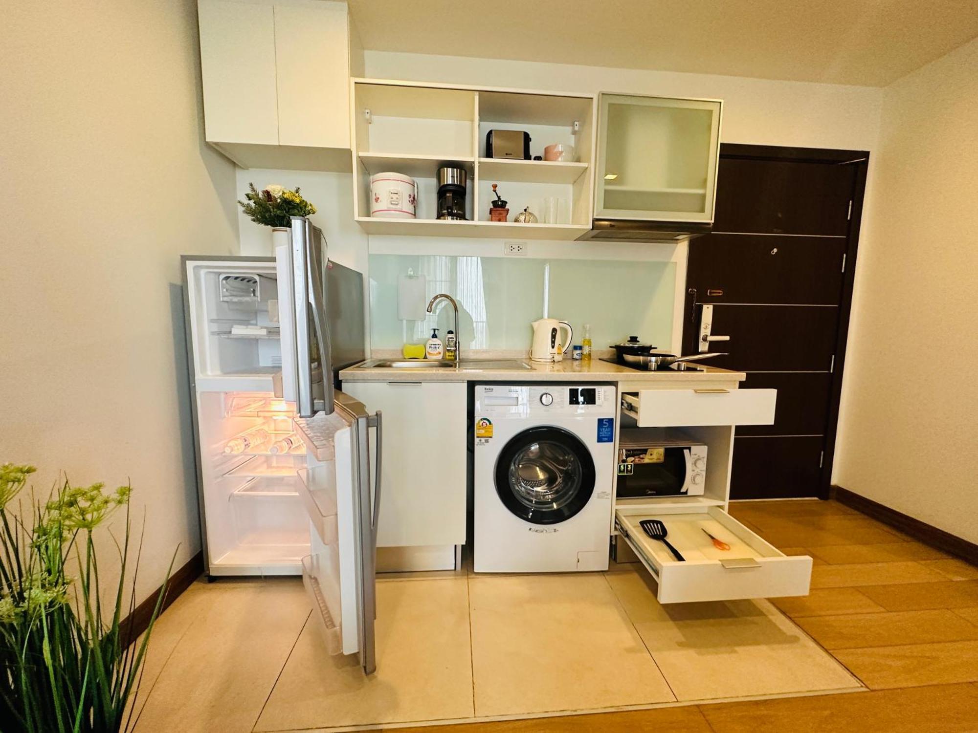 The Astra Condo Changkhlan In Chiang Mai Luaran gambar