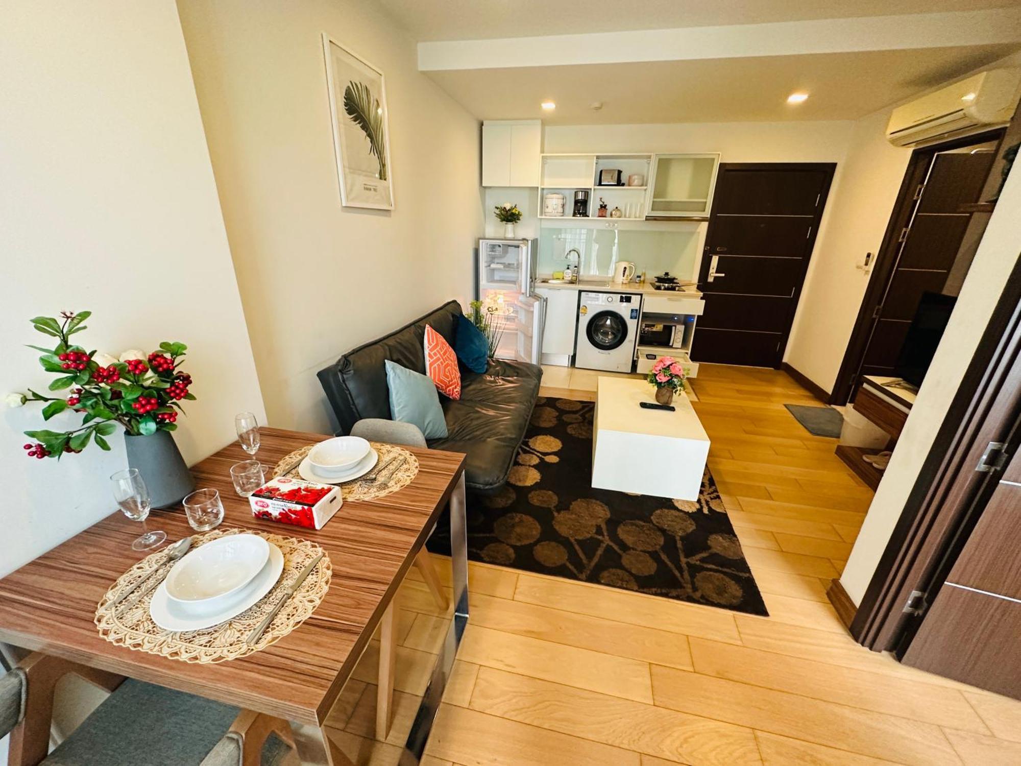 The Astra Condo Changkhlan In Chiang Mai Luaran gambar