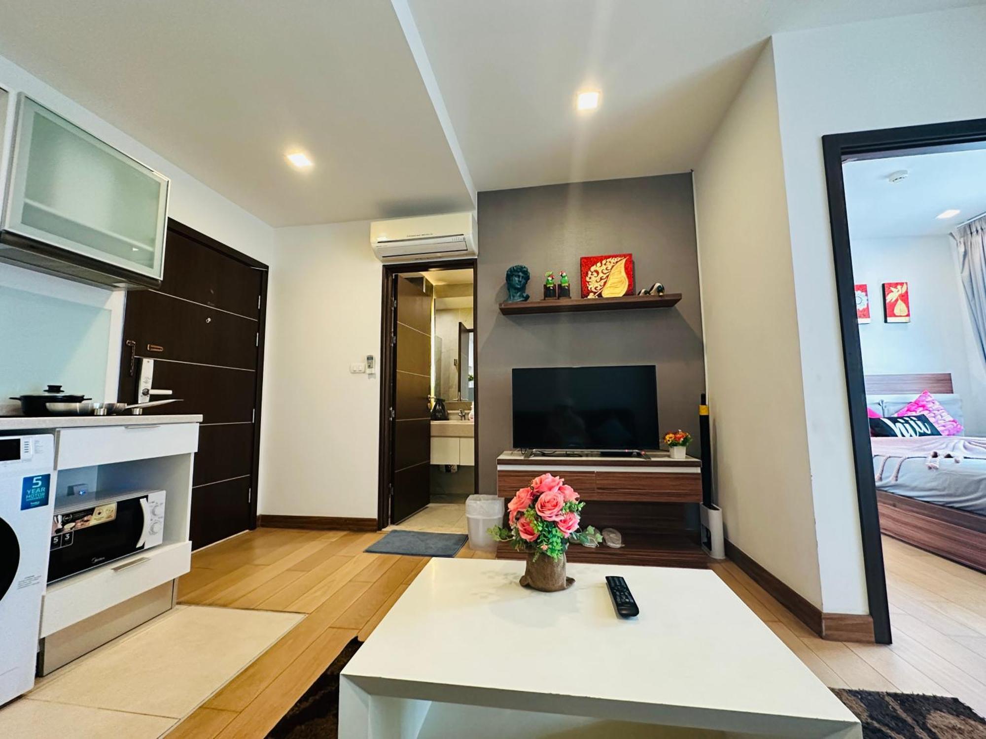 The Astra Condo Changkhlan In Chiang Mai Luaran gambar