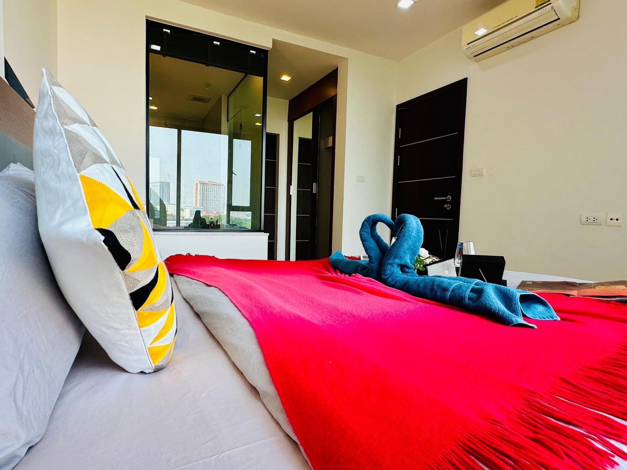 The Astra Condo Changkhlan In Chiang Mai Luaran gambar